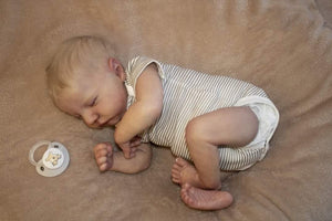 19inch Lifelike Lovely Reborn Baby Dolls Levi Realistic Sleeping Adorable Newborn Baby Dolls Gift for Kids