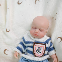 Load image into Gallery viewer, Pinky Reborn 8 Inch Mini Reborn Baby Dolls Full Silicone Baby Girl Tiny Silicone Baby Dolls Mini Realistic Newborn Baby Doll with Clothes Set &amp; Feeding Accessories (Loulou Eyes Closed)
