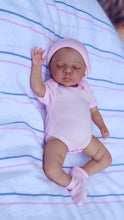 Load image into Gallery viewer, 10&quot; Mini Reborn Baby Doll Luna | Hand-Painted Hair, Soft Cloth Body, Realistic Newborn Look dolls under 40
