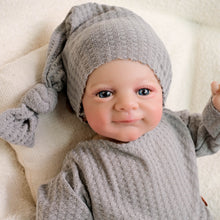 Cargar imagen en el visor de la galería, 18&quot; Poseable Woodland Elf Reborn Baby Flynn - Hand-Painted Hair &amp; Hooded Jumpsuit, Blue Eyes, Full Limbs Fabric Body
