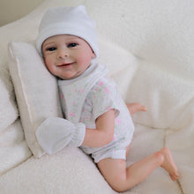 Load image into Gallery viewer, Pinky Reborn Lovely Smile 20 Inch 50 cm Painted Hair Reborn Baby Dolls with Cuddly Body Realistic Reborn Girl Toys
