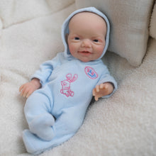 Carregar imagem no visualizador da galeria, Pinky Reborn Silicone Reborn Baby Dolls, 8inch Solid Silicone Baby Doll Charlie Super Soft Squishy Elastic Platinum Silicone Weighted 320 Grams Gift for Collectors &amp; Kids Ages 3+
