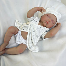 Laden Sie das Bild in den Galerie-Viewer, 20" Realistic Full Vinyl Sleeping Baby Doll "Peaches" – Lifelike 3D Skin Texture, Hand-Painted Hair &amp; Animal Print Outfit for Collectors

