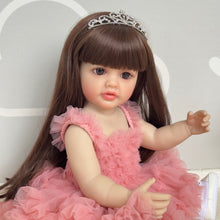 Carica l&#39;immagine nel visualizzatore di Gallery, 22 Inch Beautiful Lovely Reborn Baby Dolls Girl Lifelike Newborn Silicone Doll Full Body Girl
