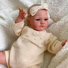 Carica l&#39;immagine nel visualizzatore di Gallery, 20 Inch Cuddly Reborn Baby Doll  Cloth Body Lifelike Lovely Newborn Baby Doll Girl
