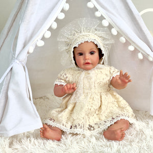 24 inch Handmade Realistic Reborn Baby Dolls Girl Adorable Lifelike Cloth Body Baby Doll Gift for Kids