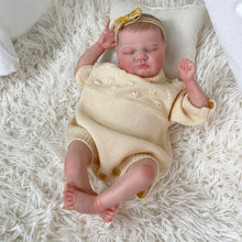 Carica l&#39;immagine nel visualizzatore di Gallery, 20 Inch Sleeping Cuddly Newborn Baby Doll Girl Realistic Lifelike Reborn Baby Doll Birthday Gift for Kids
