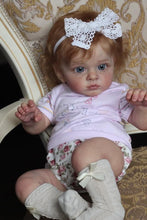 Carica l&#39;immagine nel visualizzatore di Gallery, 23 Inch Girl Reborn Toddler Visible Veins Freckles Realistic Newborn Baby Doll Weighted Reborn Baby Dolls Birthday Gift for Children
