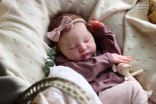 Laden Sie das Bild in den Galerie-Viewer, 19 Inch Realistic Reborn Baby Dolls Sleeping Soft Silicone Reborn Baby Girl Doll Adorable Reborn Baby Doll
