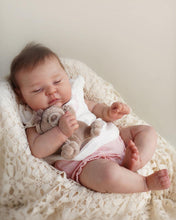Carica l&#39;immagine nel visualizzatore di Gallery, 20 Inch Sleeping Lifelike Realistic Newborn Baby Dolls Real Life Reborn Baby Doll Cloth Body Sleeping Baby Doll Girl Kids Birthday Xmas Gift

