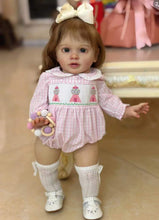 Carica l&#39;immagine nel visualizzatore di Gallery, Big Reborn Baby Dolls That Look Real 26 Inch Reborn Toddler Doll Straight Legs Realistic Baby Dolls Girl Chubby Body Silicone Newborn Babies Birthday Gift
