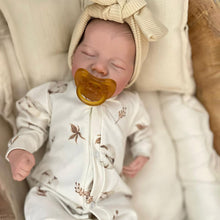 Load image into Gallery viewer, 19inch Lifelike Reborn Baby Dolls Levi Soft Silicone Realistic Newborn Baby Dolls Gift for Kids
