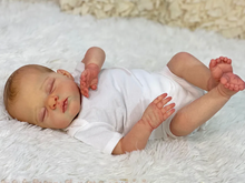 Carica l&#39;immagine nel visualizzatore di Gallery, Pinky Reborn 18 Inch Baby Dolls Realistic Newborn Babydoll Lovely Huggable Toys For Kids 3+ Perfect Birthday Christmas Present Gifts
