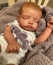 Загрузить изображение в средство просмотра галереи, 20 inch Realistic Reborn Baby Dolls Cloth Body Silicone Newborn Baby Doll Girl Sleeping Lovely Baby Dolls Gift
