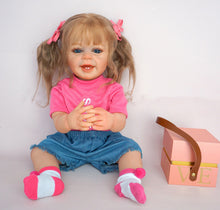 Загрузить изображение в средство просмотра галереи, Realistic Looking Reborn Baby Doll Girl Handmade Lifelike Newborn Baby Dolls Soft Silicone Vinyl Full Body Reborn Babies
