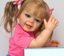 Carica l&#39;immagine nel visualizzatore di Gallery, Realistic Looking Reborn Baby Doll Girl Handmade Lifelike Newborn Baby Dolls Soft Silicone Vinyl Full Body Reborn Babies
