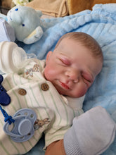 画像をギャラリービューアに読み込む, 18 Inch Realistic Sleeping Reborn Baby Dolls Handmade Lifelike Newborn Baby Dolls Girl Gift for Kids

