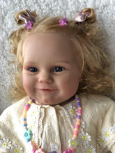 Laden Sie das Bild in den Galerie-Viewer, 24 Inch Cuddly Reborn Toddler Girl Maddie Soft Silicone Cloth Body Reborn Baby Doll Newborn Cuddly Baby Doll That Look Real Gift for Kids
