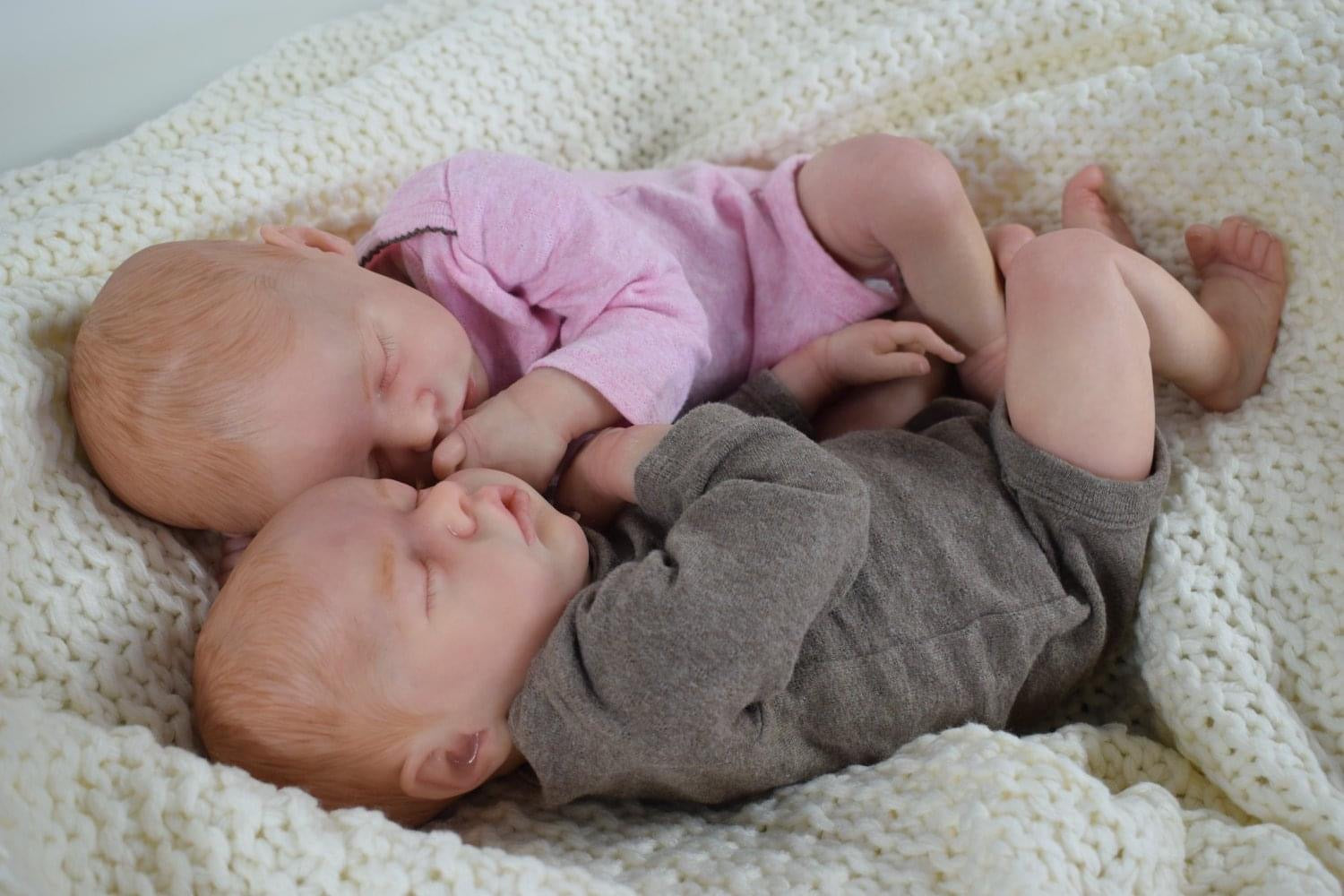 18 Inch Real Life Sleeping Reborn Baby Dolls Girls Twins Soft