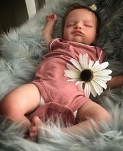 Carica l&#39;immagine nel visualizzatore di Gallery, Real Life Reborn Baby Doll Rosalie Sleeping Baby Doll Girl Realistic 20 Inch Realistic Newboen Baby Dolls Gift for Kids
