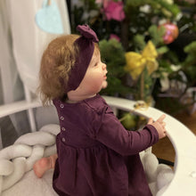 Laden Sie das Bild in den Galerie-Viewer, Weighted Reborn Toddler Doll Girl Realistic Newborn Baby Doll Visible Veins and Capillaries Handmade
