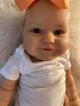 Load image into Gallery viewer, 20 Inch Arabela Real Reborn Baby Dolls Girl 20 Inch Soft Vinyl Reborn Toddler Realistic Baby Doll
