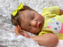 画像をギャラリービューアに読み込む, 18 Inch Real Looking Reborn Baby Dolls Silicone Soft Vinyl Lifelike Sleeping Newborn Baby Girl
