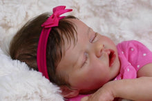 Laden Sie das Bild in den Galerie-Viewer, 18&quot; Sleeping Realistic Reborn Baby Girl Handmade Reborn Baby Doll
