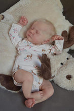 Laden Sie das Bild in den Galerie-Viewer, Silicone Simulation Lifelike Reborn Baby Doll Realistic Reborn Baby Dolls Real Life Newborn Baby Dolls Levi
