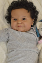 Carica l&#39;immagine nel visualizzatore di Gallery, 20&quot; Abel Reborn Baby Girl Soft Body Flexible Black Skin African American Baby Doll
