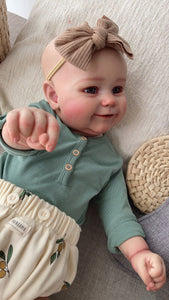 Reborn Toddler Doll Girl Silicone Reborn Baby Doll Lifelike Newborn Cuddly Realistic Baby Doll