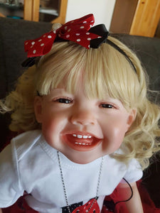 24 Inch Handmade Painted Silicone Reborn Toddler Girl Dolls Realistic Newborn Reborn Baby Doll Weighted Cloth Body