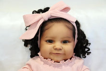 Carica l&#39;immagine nel visualizzatore di Gallery, Big Size Reborn Toddler That Look Real Black African American Girls Maddie Weighted Cloth Body Cuddly
