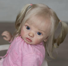 Carregar imagem no visualizador da galeria, Toddler Reborn Baby Dolls Girl with Visible Veins Newborn Baby Doll Girl 24 Inch Weighted Cloth Body
