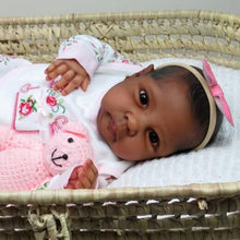 Carregar imagem no visualizador da galeria, 20&quot; Biracial Reborn Baby Black Skin Girl Soft Body African American Reborn Baby Doll Realistic Newborn Baby Dolls
