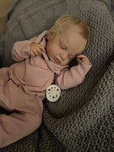 Загрузить изображение в средство просмотра галереи, Realistic Reborn Baby Doll Soft Vinyl Silicone Baby Doll Girl 20 Inch Real Life Newborn Baby Doll
