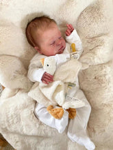 Laden Sie das Bild in den Galerie-Viewer, 20 Inch Lifelike Newborn Baby Dolls Real Looking Reborn Toddler Sleeping Realistic Baby Doll Girl Birthday Xmas Gift
