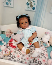 Laden Sie das Bild in den Galerie-Viewer, 23 Inch Biracial Reborn Toddler Handmade Reborn Babies Black African American Newborn Baby Doll Girl

