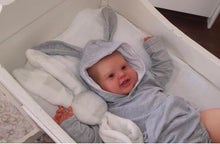 Загрузить изображение в средство просмотра галереи, 24 Inches Weighted Reborn Toddler Boy Real Life Like Newborn Baby Doll Silicone Reborn Baby Doll 3D Skin Visible Veins and Capillaries
