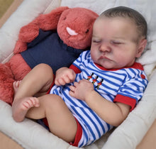 Carica l&#39;immagine nel visualizzatore di Gallery, Realistic Reborn Baby Doll Newborn Lifelike Fake Baby Levi Sleeping Baby Doll
