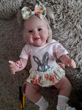 Load image into Gallery viewer, 24 inch Weighted Reborn Toddler Dolls Girl Realistic Newborn Baby Doll Handmade Reborn Baby Dolls with Visible Veins and Capillaries
